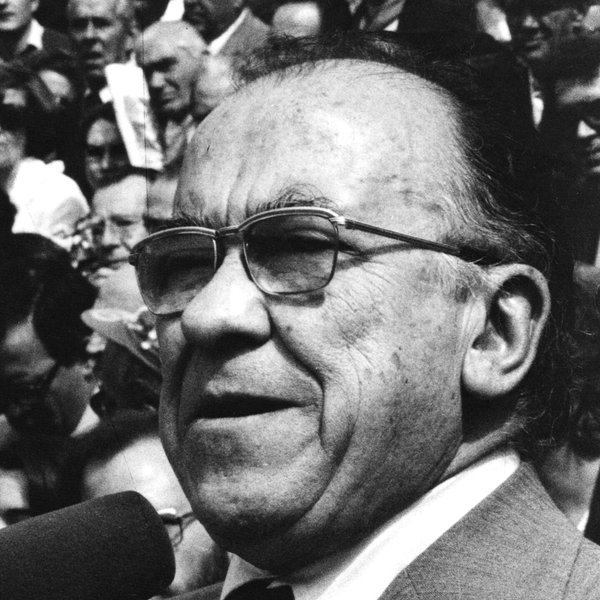 Santiago Carrillo na předvolebním mítinku v únoru 1979