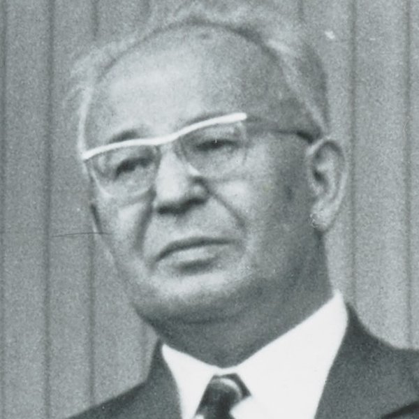 Gustáv Husák, první tajemník ÚV KSČ, na portrétu z roku 1972