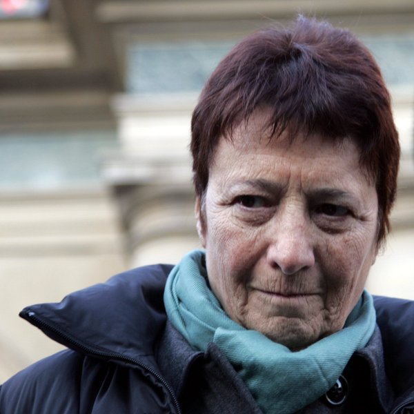 Arlette Laguillerová, kandidátka Dělnického boje, na demonstraci v Paříži v roce 2007