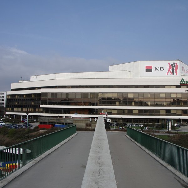 Kongresové centrum Praha, kde v září 2000 zasedaly Mezinárodní měnový fond a Světová banka